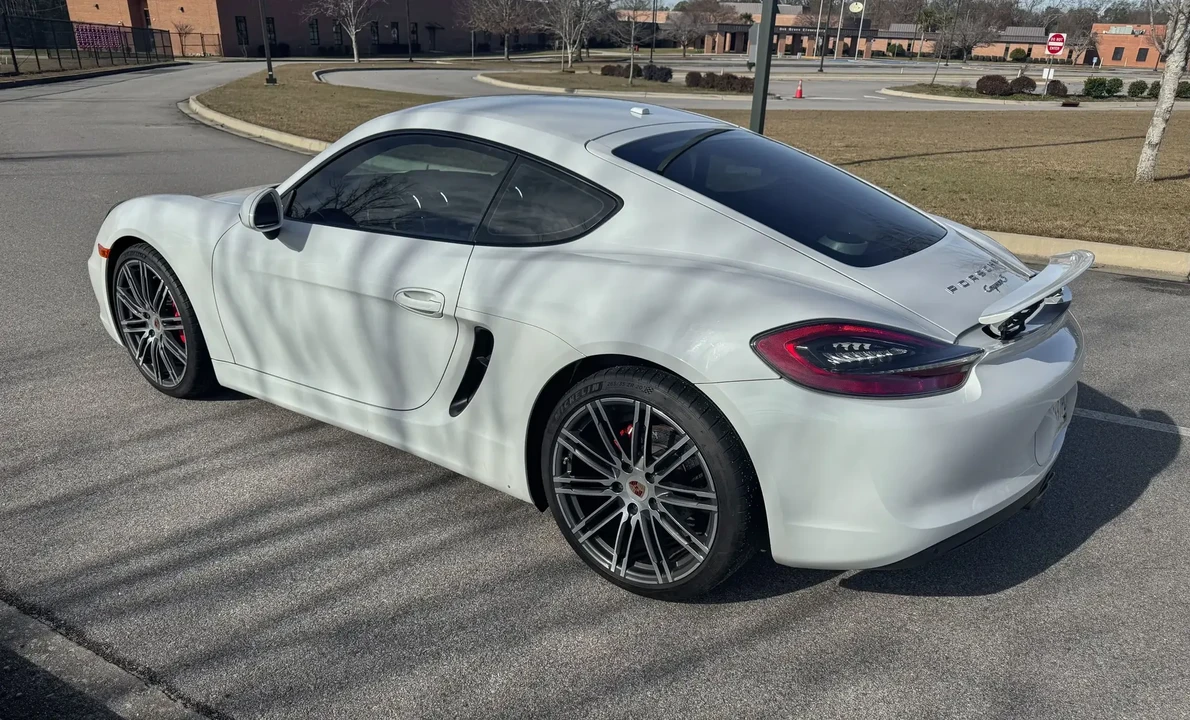 2015 Porsche 981 Cayman S - Image 4 of 6