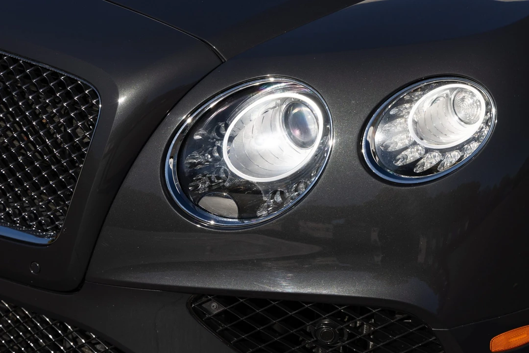 2016 Bentley Continental GTC - Image 17 of 31