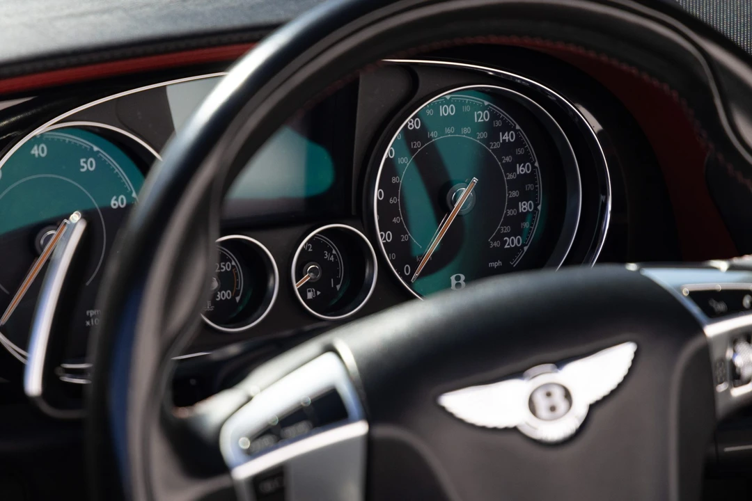 2016 Bentley Continental GTC - Image 27 of 31