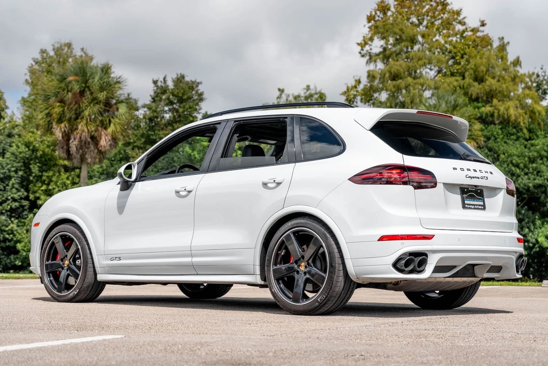 2016 Porsche 958 Cayenne GTS - Image 4 of 31