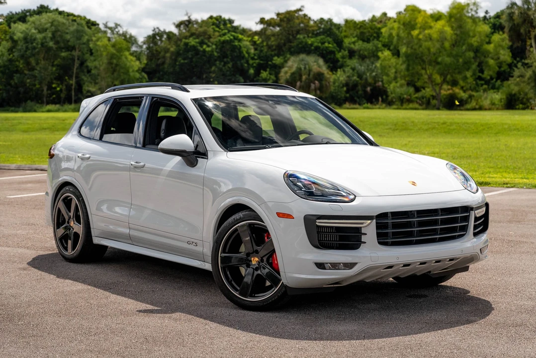 2016 Porsche 958 Cayenne GTS - Image 12 of 31