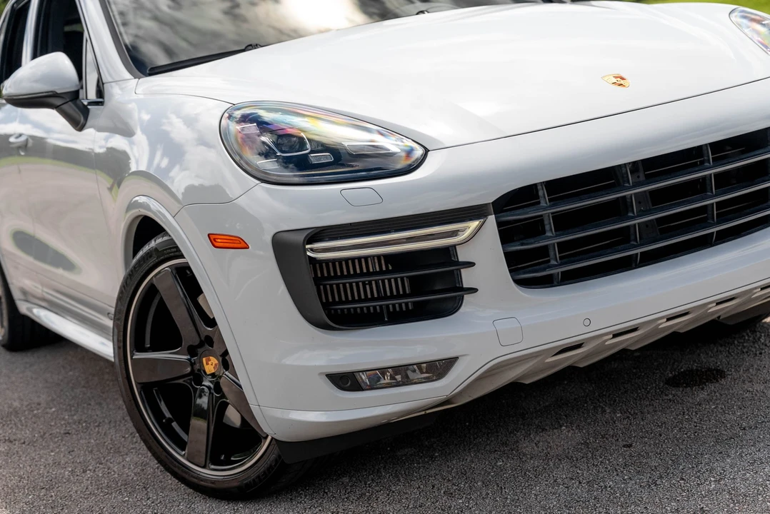2016 Porsche 958 Cayenne GTS - Image 30 of 31