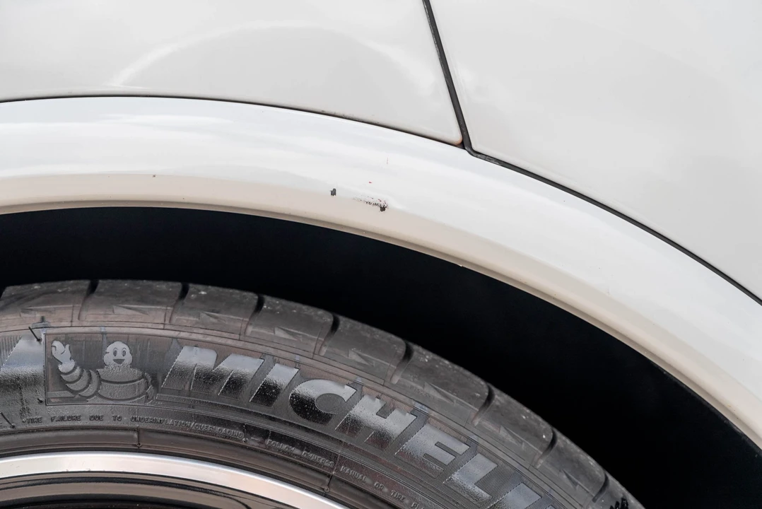 2016 Porsche 958 Cayenne GTS - Image 28 of 31