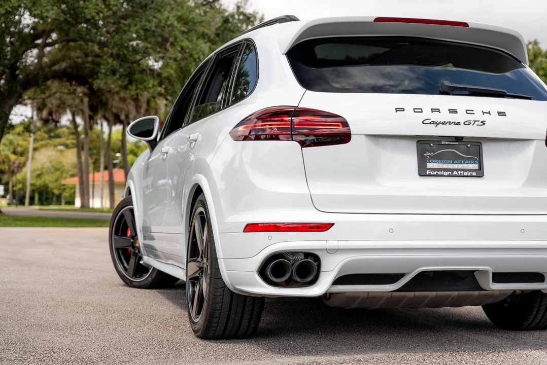 2016 Porsche 958 Cayenne GTS - Image 17 of 31