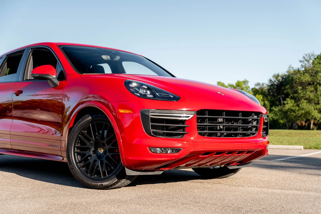 2016 Porsche 958 Cayenne GTS - Image 23 of 31