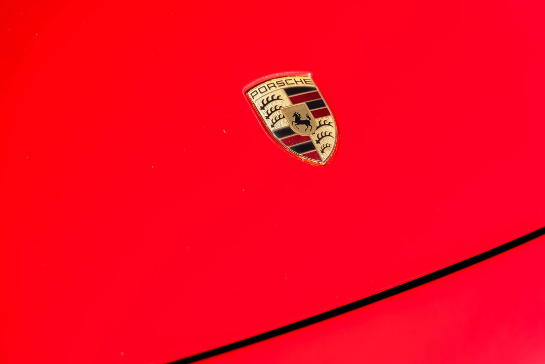 2016 Porsche 958 Cayenne GTS - Image 26 of 31