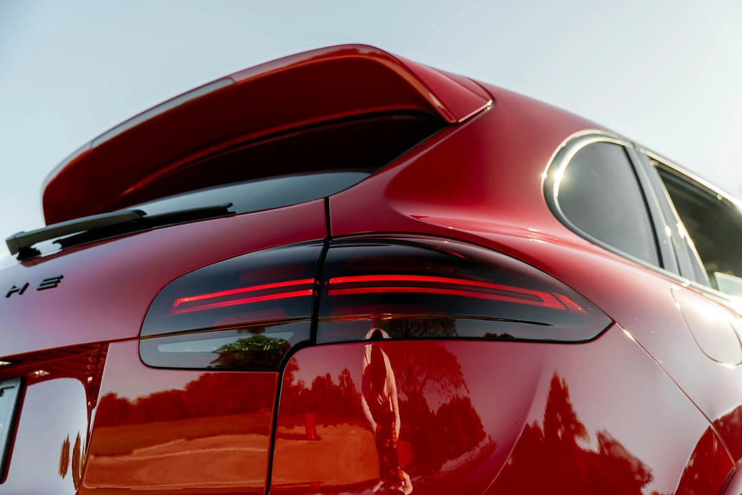 2016 Porsche 958 Cayenne GTS - Image 21 of 31