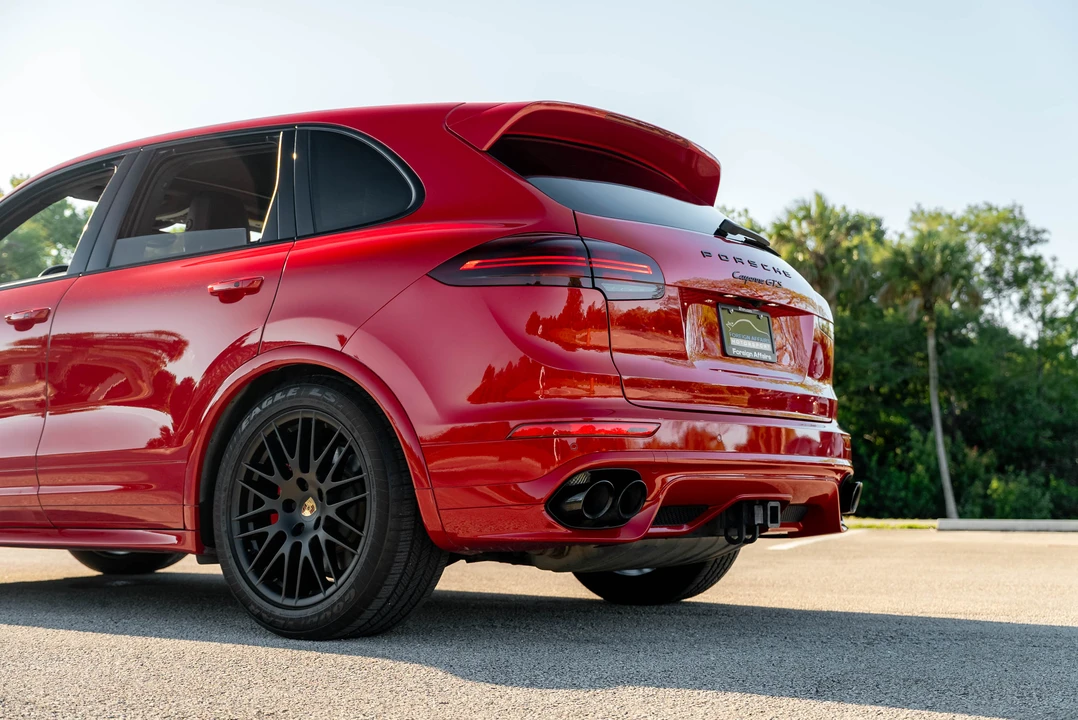2016 Porsche 958 Cayenne GTS - Image 16 of 31