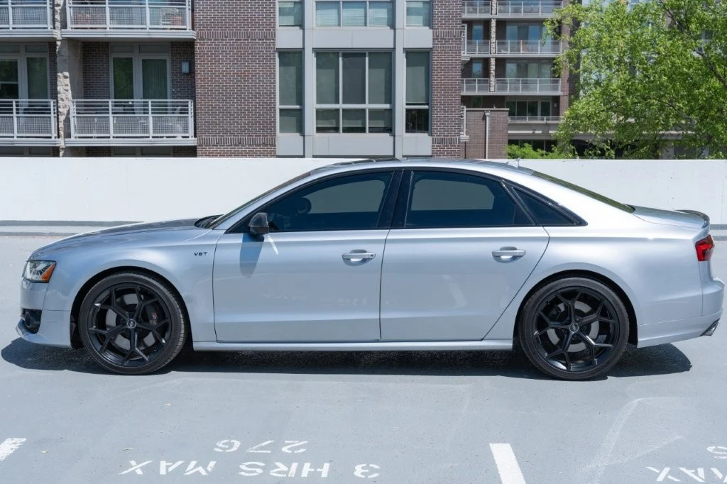 2017 Audi D4 S8 - Image 24 of 31