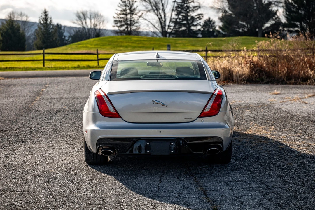 2017 Jaguar X351 XJ - Image 23 of 31