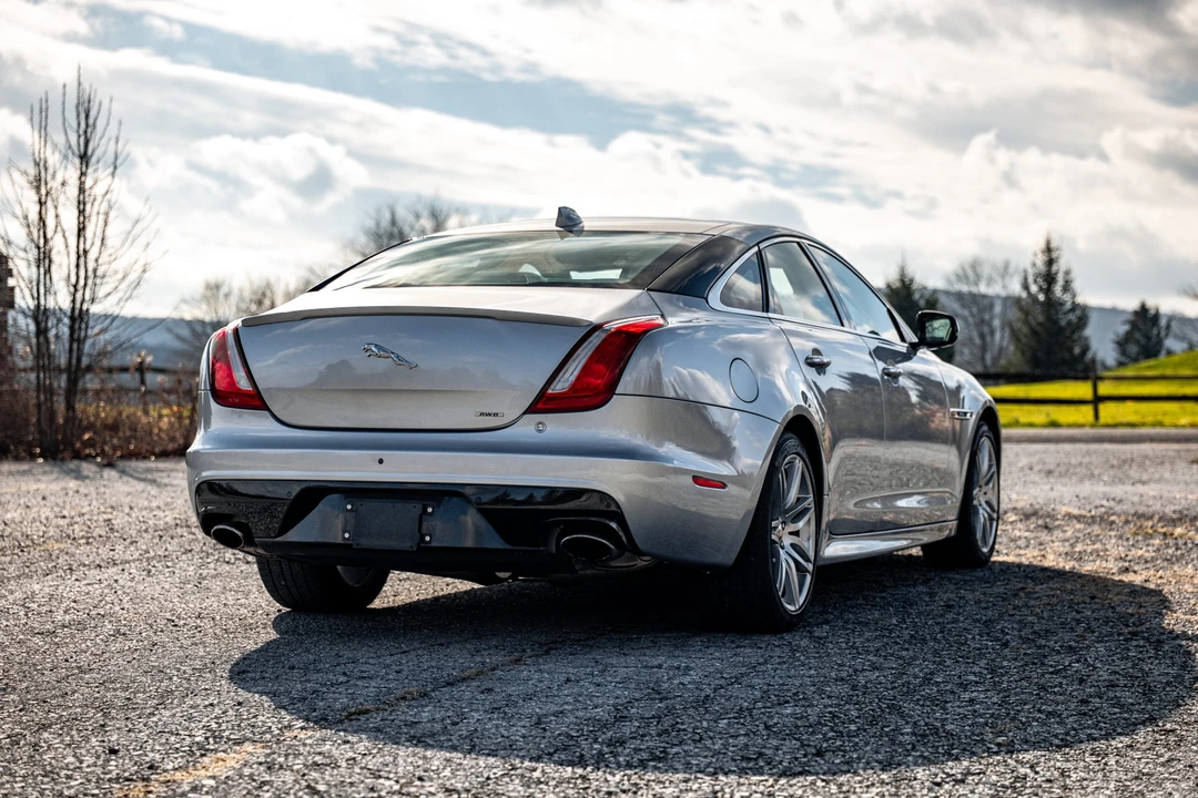 2017 Jaguar X351 XJ - Image 20 of 31