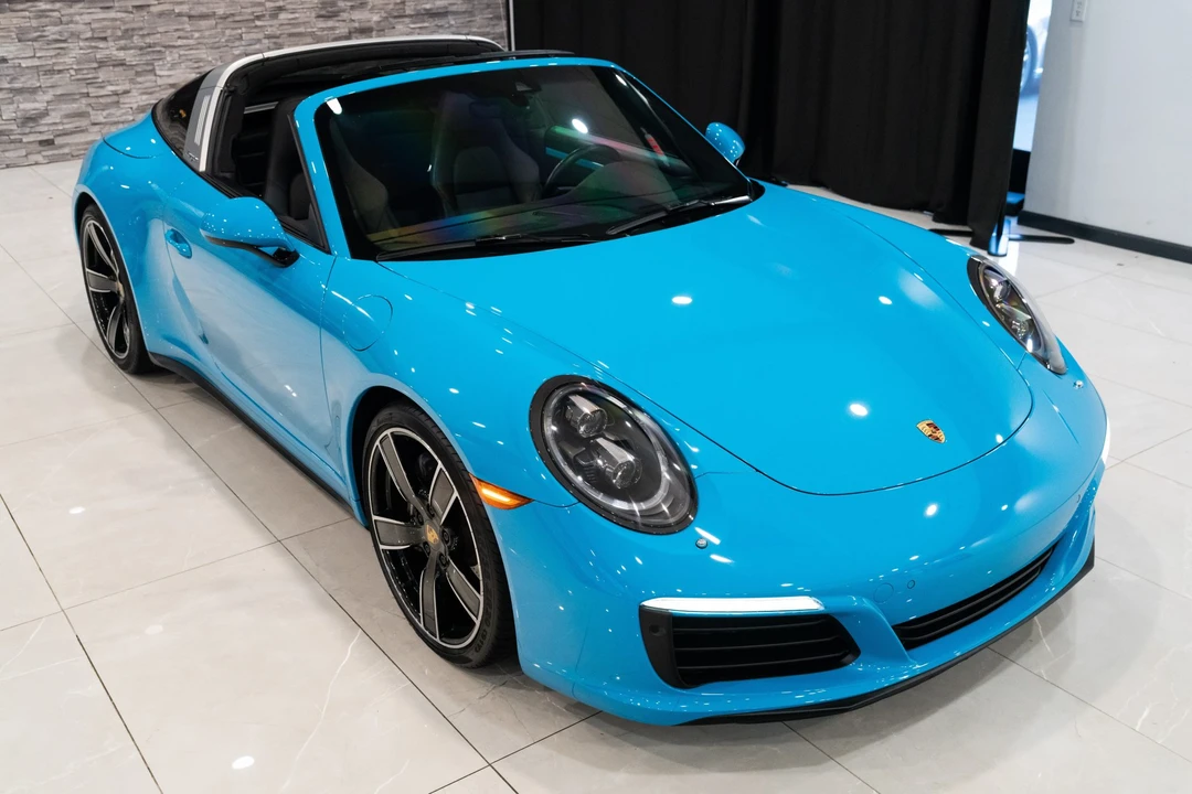 2017 Porsche 991 Targa 4 & 4S - Image 11 of 31