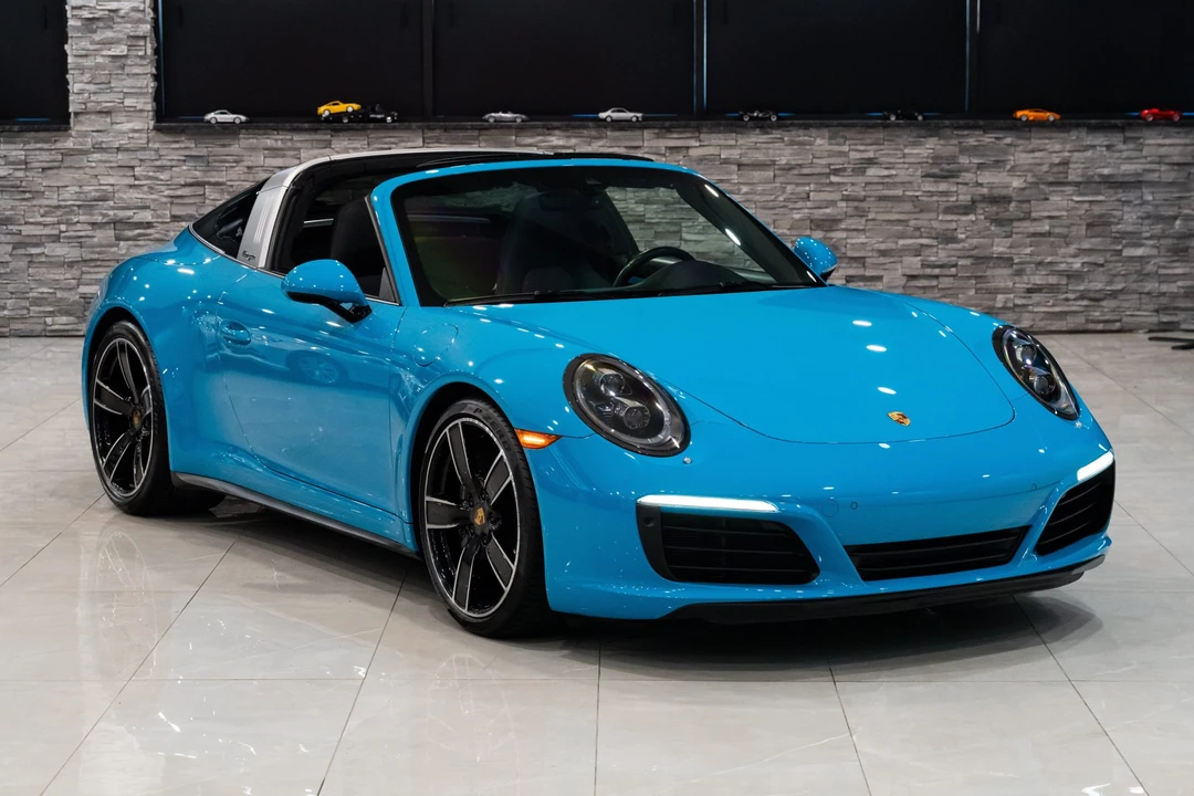 2017 Porsche 991 Targa 4 & 4S - Image 8 of 31