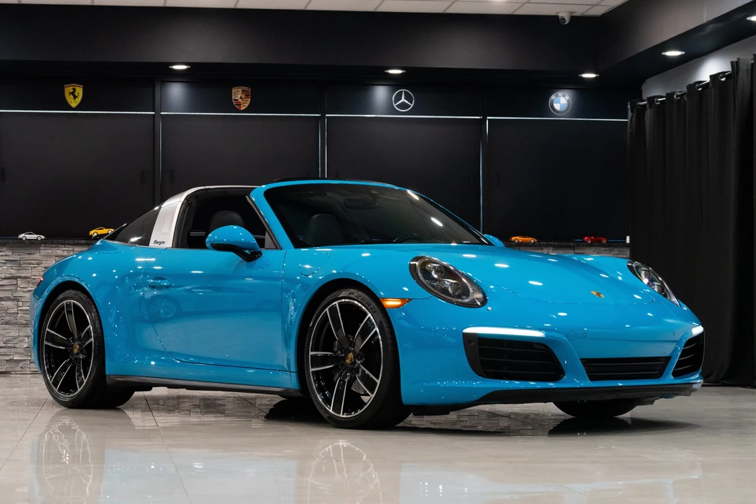 2017 Porsche 991 Targa 4 & 4S - Image 2 of 31