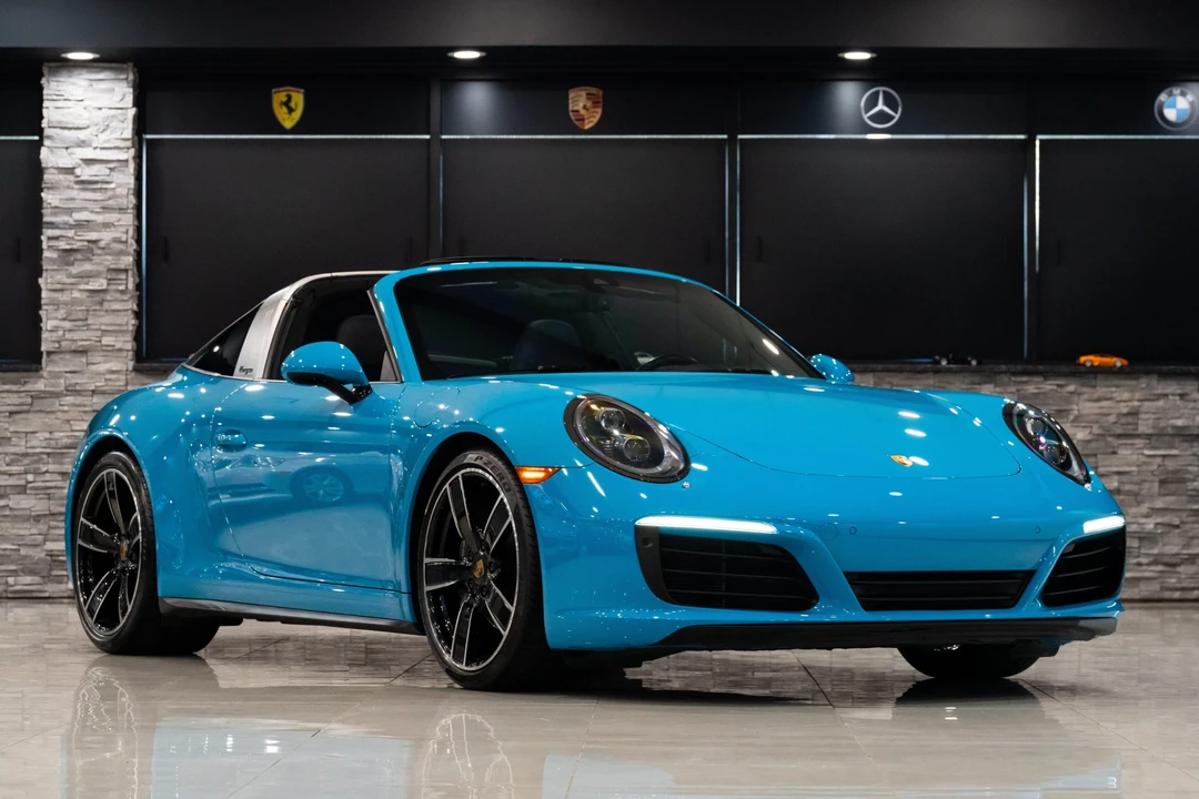2017 Porsche 991 Targa 4 & 4S - Image 6 of 31
