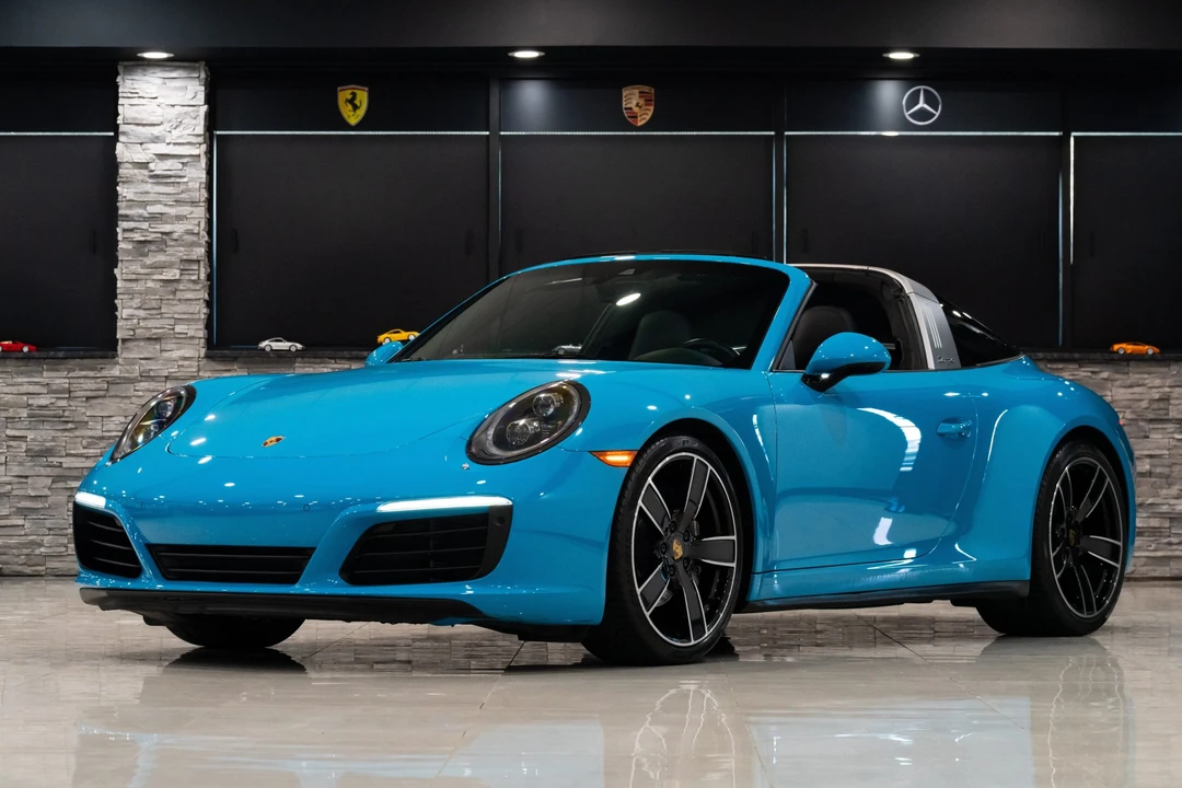 2017 Porsche 991 Targa 4 & 4S - Image 24 of 31