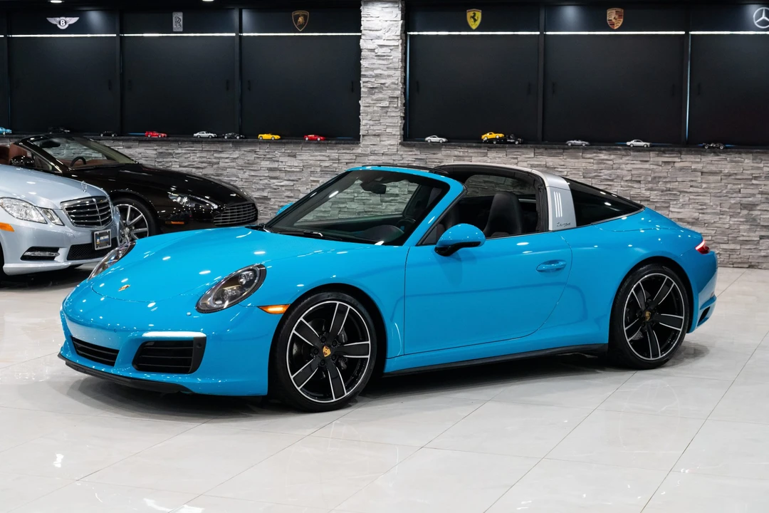 2017 Porsche 991 Targa 4 & 4S - Image 26 of 31