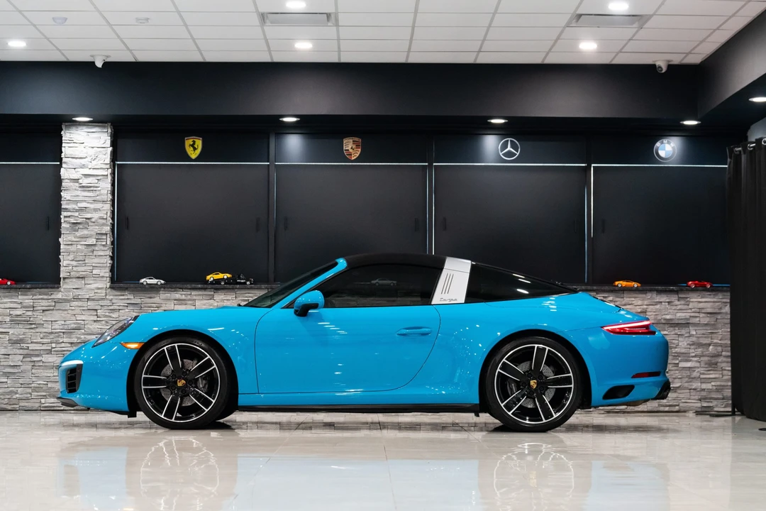 2017 Porsche 991 Targa 4 & 4S - Image 30 of 31
