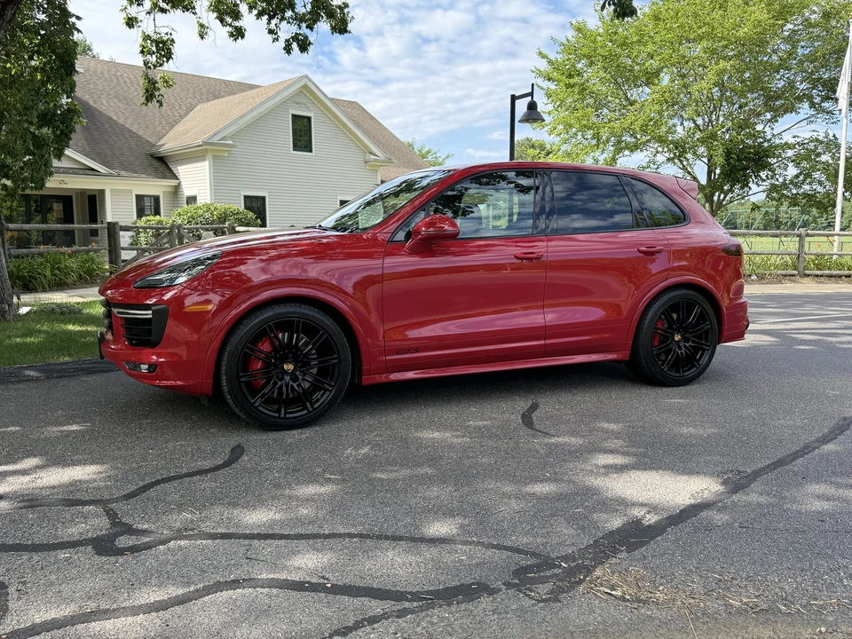 2017 Porsche 958 Cayenne GTS - Image 2 of 31