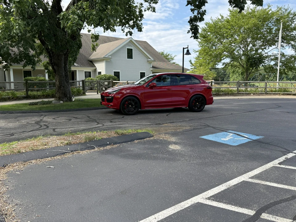 2017 Porsche 958 Cayenne GTS - Image 30 of 31