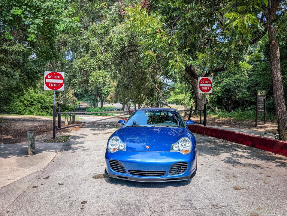 2005 Porsche 996 Turbo - Image 18 of 31