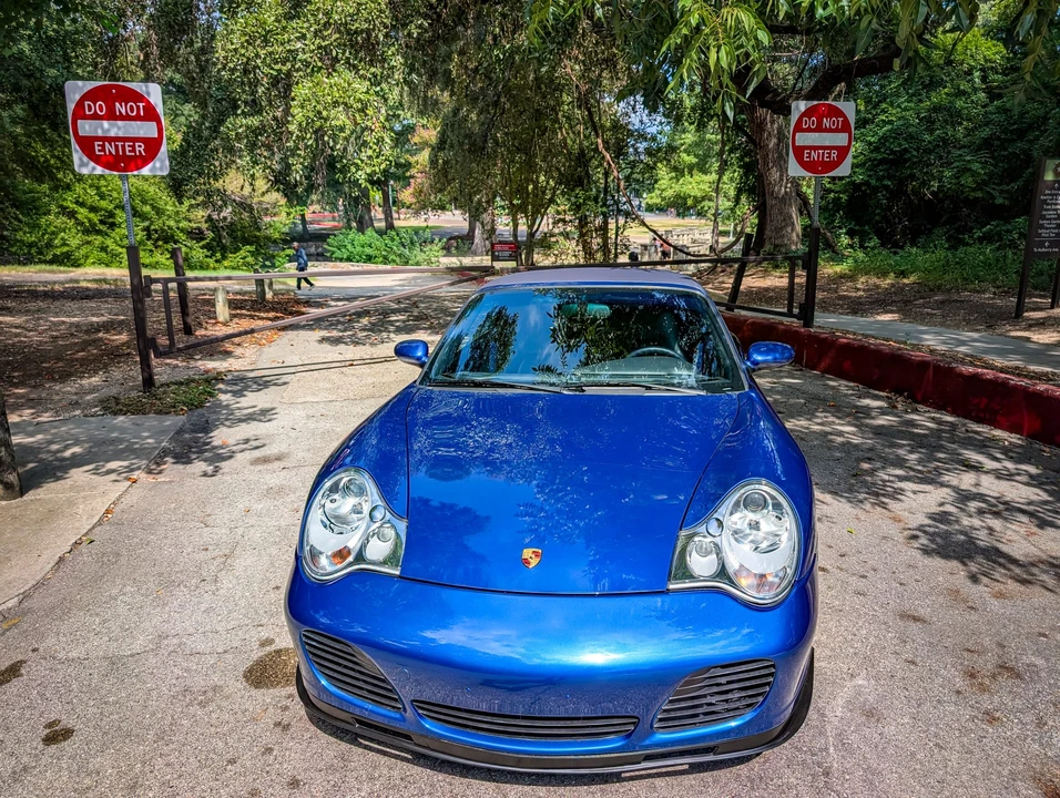 2005 Porsche 996 Turbo - Image 17 of 31