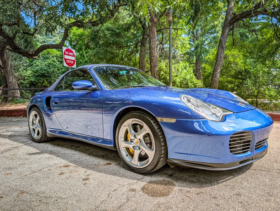 2005 Porsche 996 Turbo - Image 25 of 31