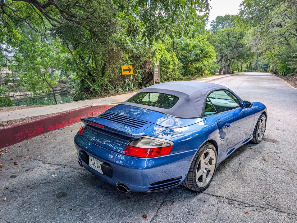 2005 Porsche 996 Turbo - Image 27 of 31