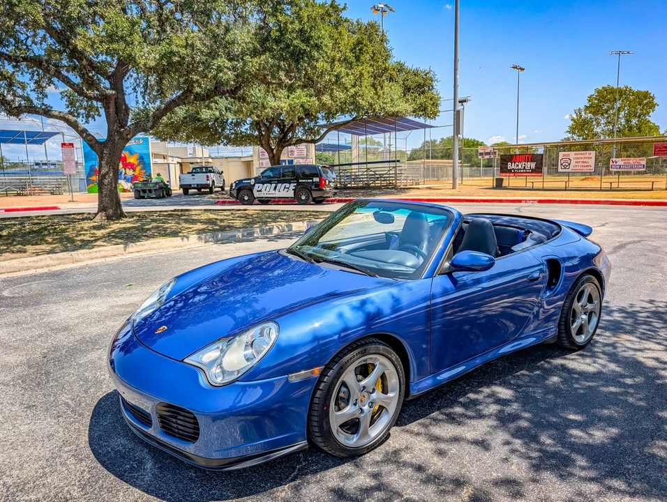 2005 Porsche 996 Turbo - Image 10 of 31