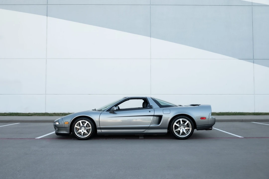 1999 Acura NA2 NSX - Image 17 of 31