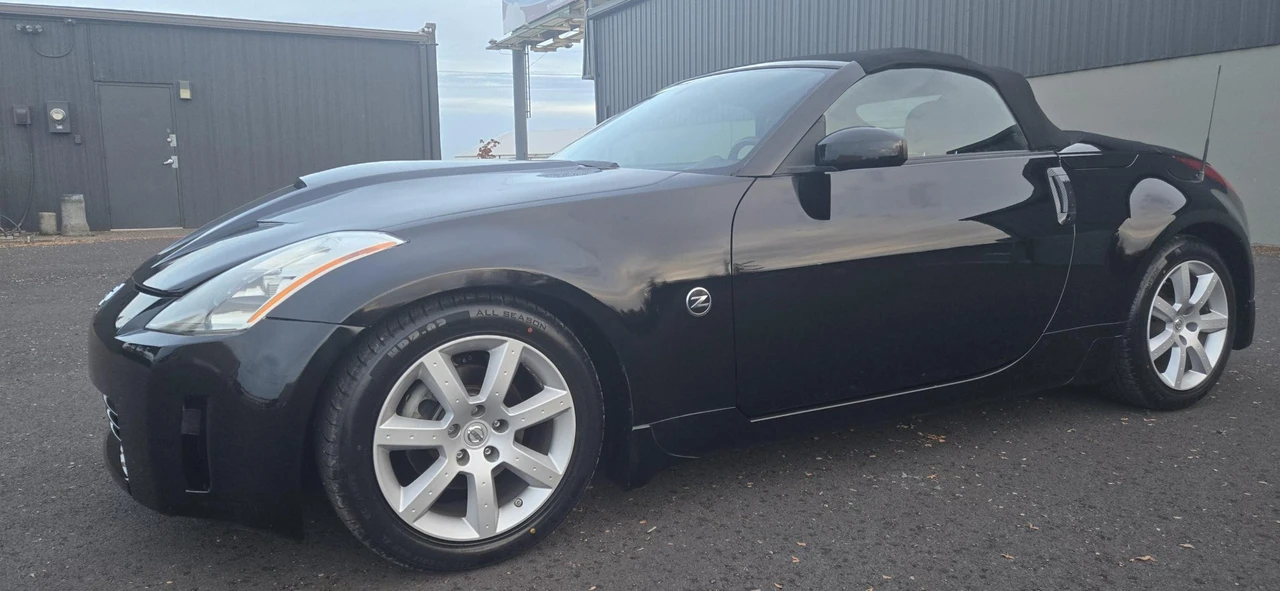 2005 Nissan 350Z 5th Gen - Image 10 of 31