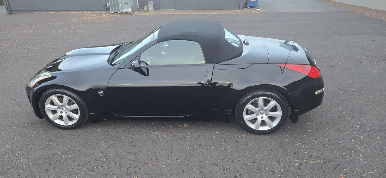 2005 Nissan 350Z 5th Gen - Image 28 of 31