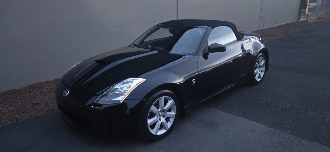2005 Nissan 350Z 5th Gen - Image 13 of 31