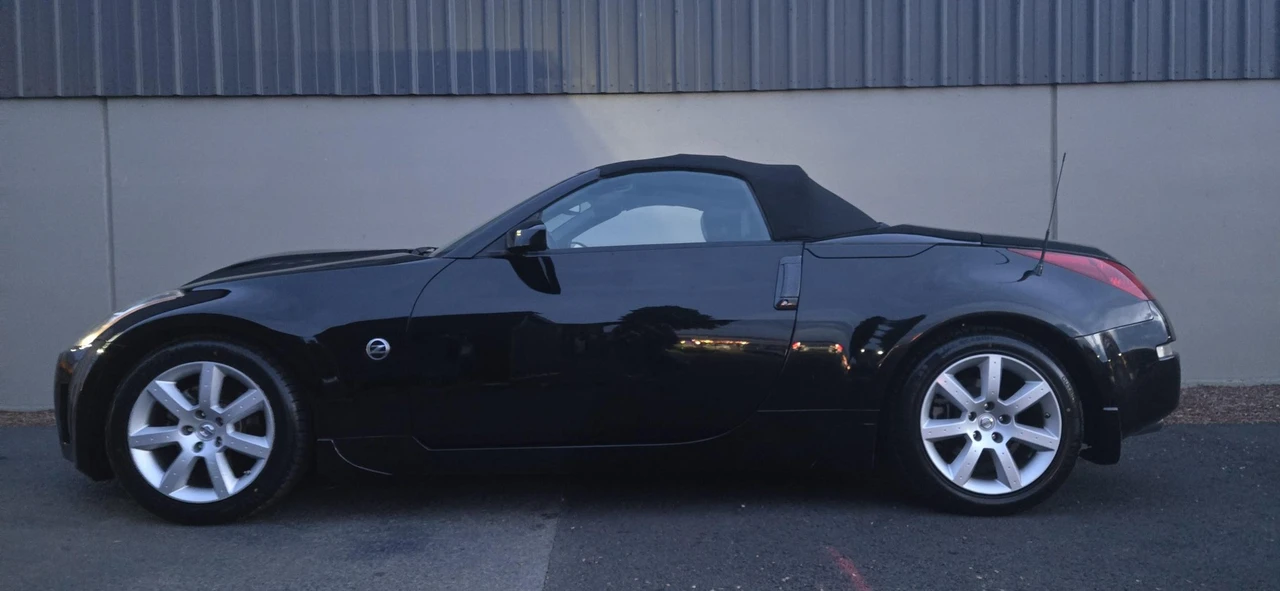 2005 Nissan 350Z 5th Gen - Image 21 of 31