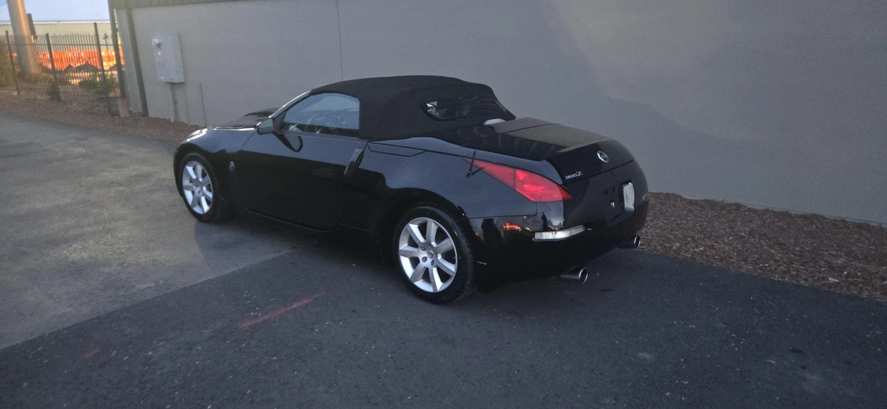 2005 Nissan 350Z 5th Gen - Image 31 of 31