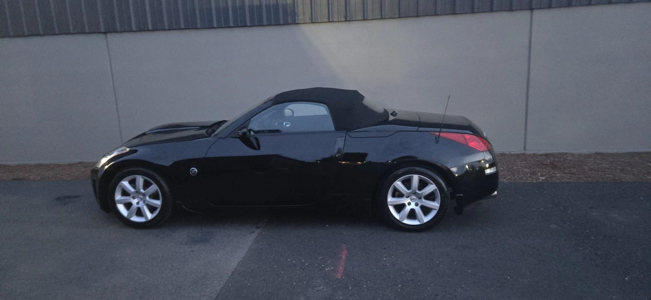 2005 Nissan 350Z 5th Gen - Image 22 of 31