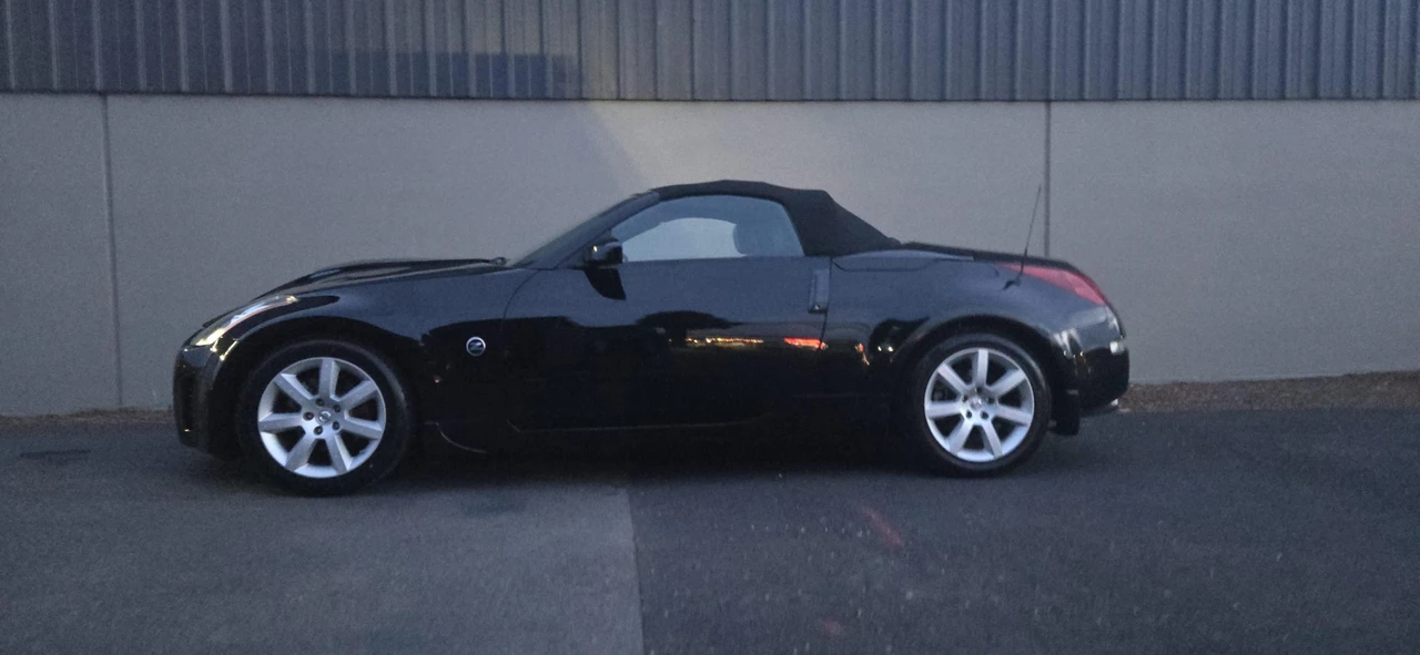 2005 Nissan 350Z 5th Gen - Image 24 of 31