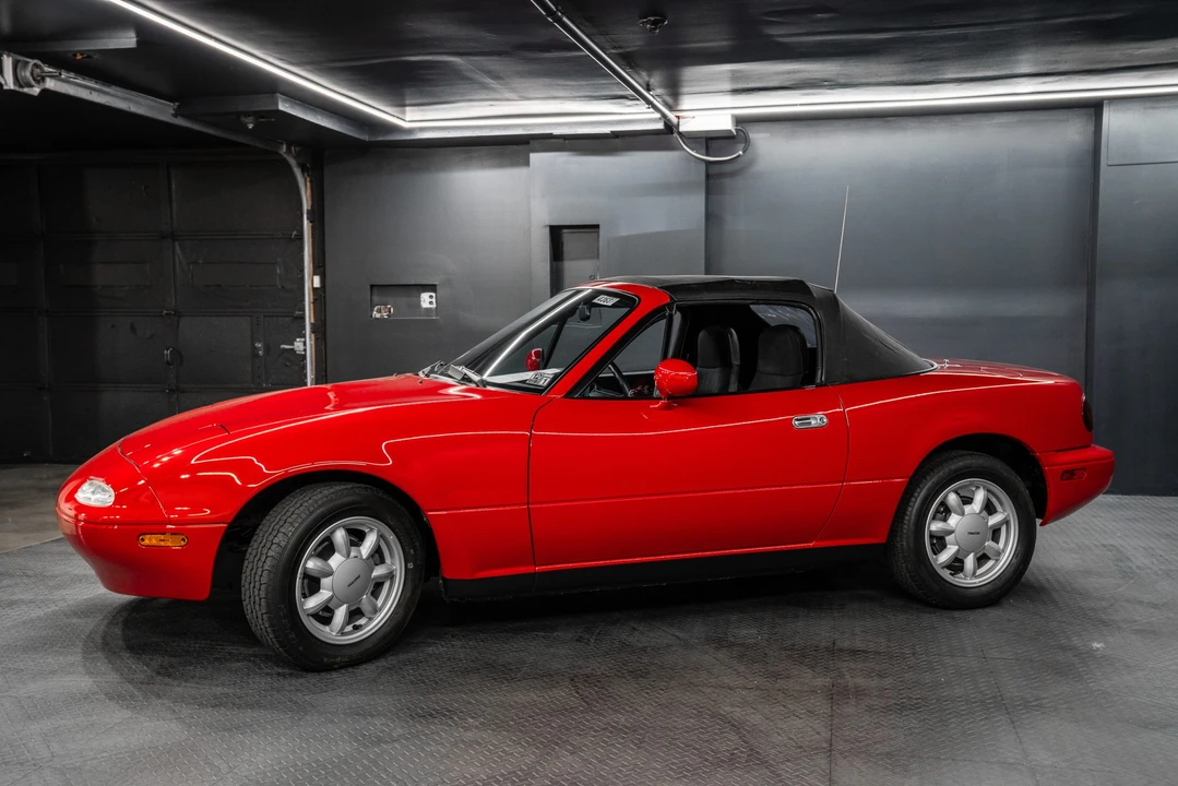 1990 Mazda NA MX-5 Miata - Image 12 of 31