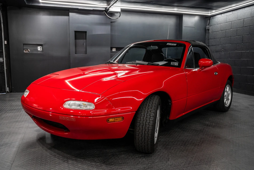 1990 Mazda NA MX-5 Miata - Image 8 of 31