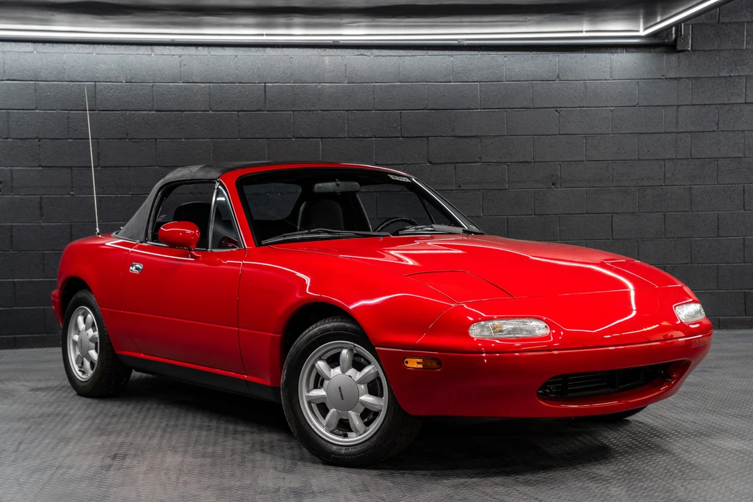 1990 Mazda NA MX-5 Miata - Image 10 of 31