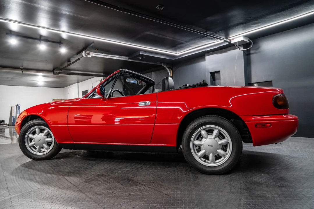 1990 Mazda NA MX-5 Miata - Image 7 of 31