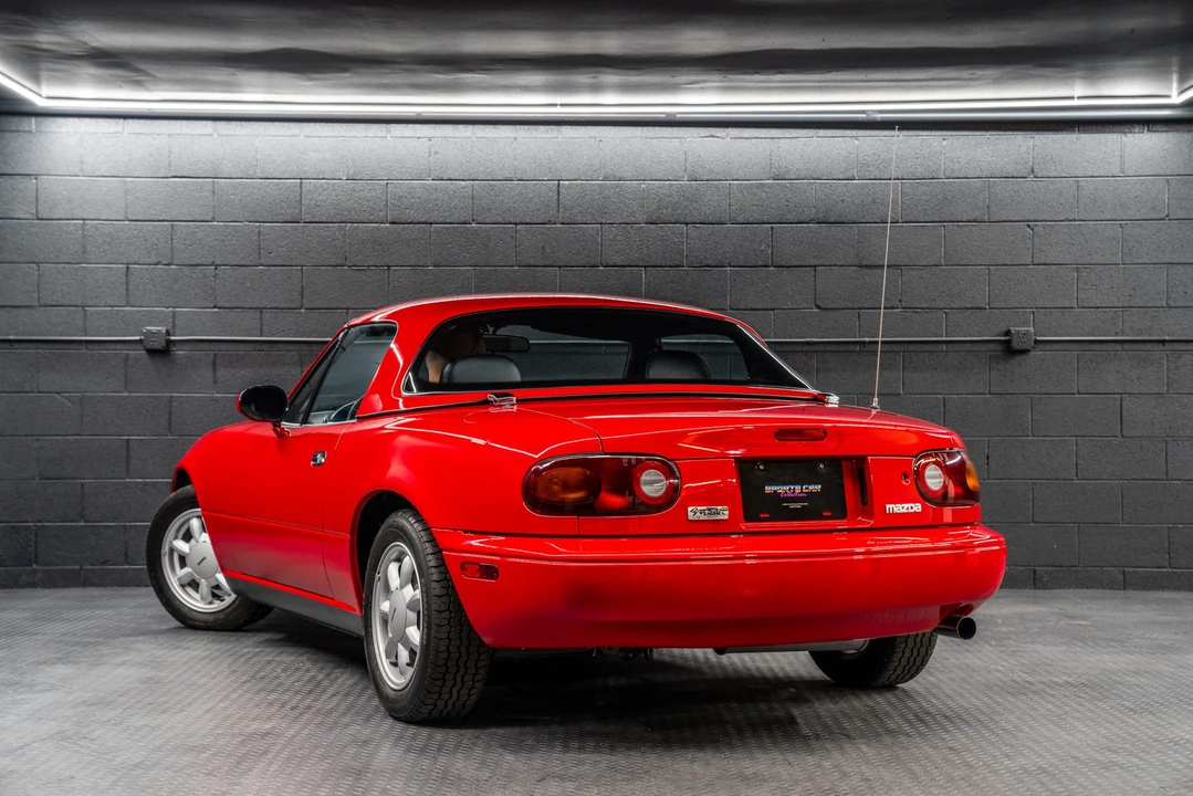 1990 Mazda NA MX-5 Miata - Image 23 of 31