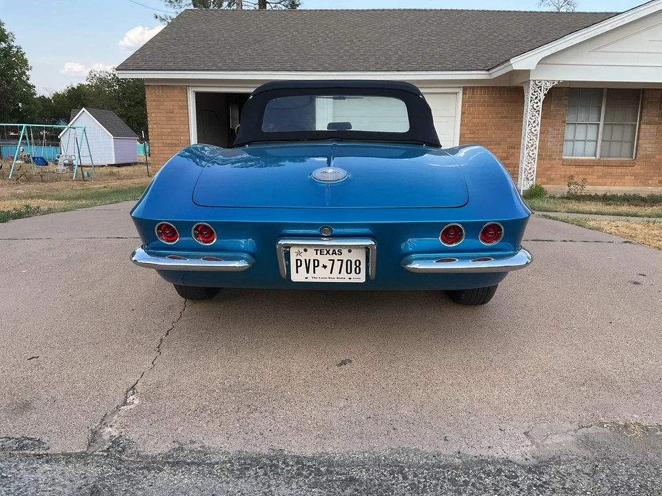 1961 Chevrolet Corvette C1 - Image 20 of 31