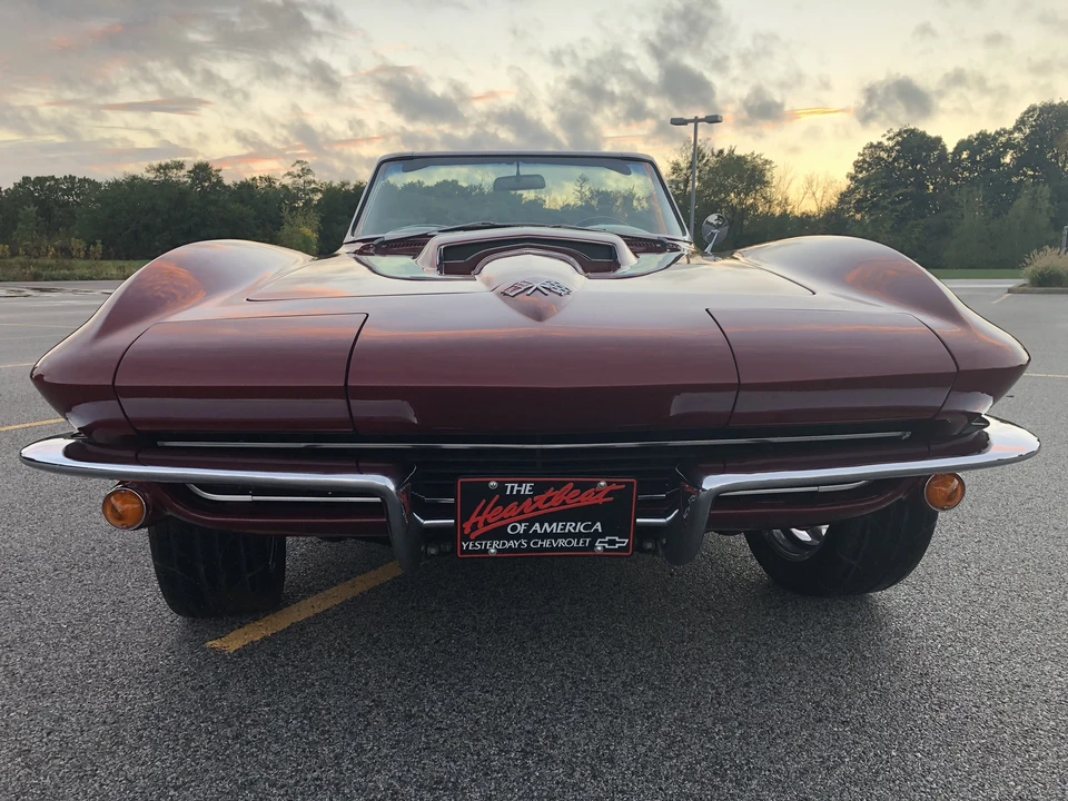 1965 Chevrolet Corvette C2 - Image 2 of 31
