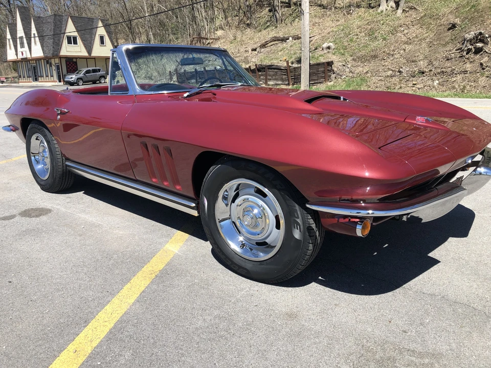 1965 Chevrolet Corvette C2 - Image 16 of 31