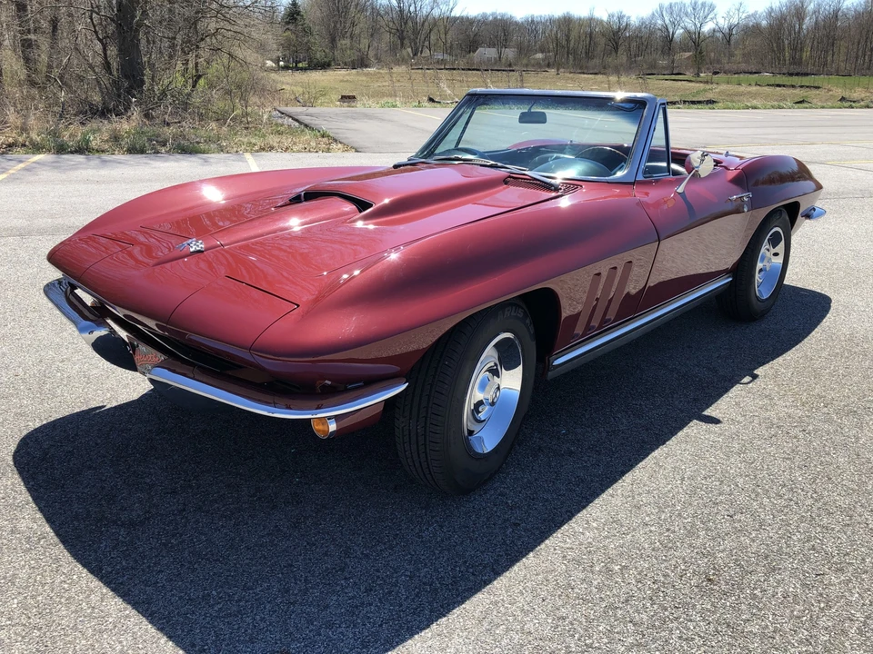 1965 Chevrolet Corvette C2 - Image 8 of 31