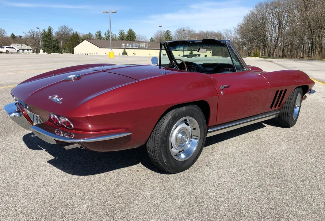 1965 Chevrolet Corvette C2 - Image 13 of 31
