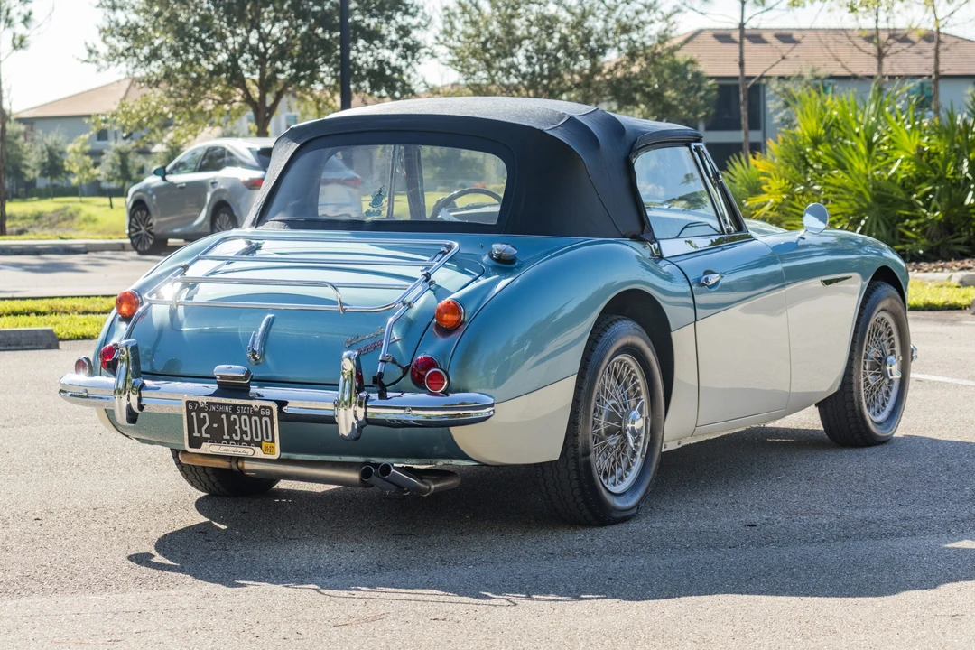 1967 Austin-Healey 3000 Mark III - Image 16 of 31