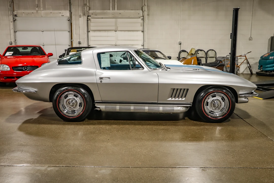 1967 Chevrolet Corvette C2 - Image 18 of 31