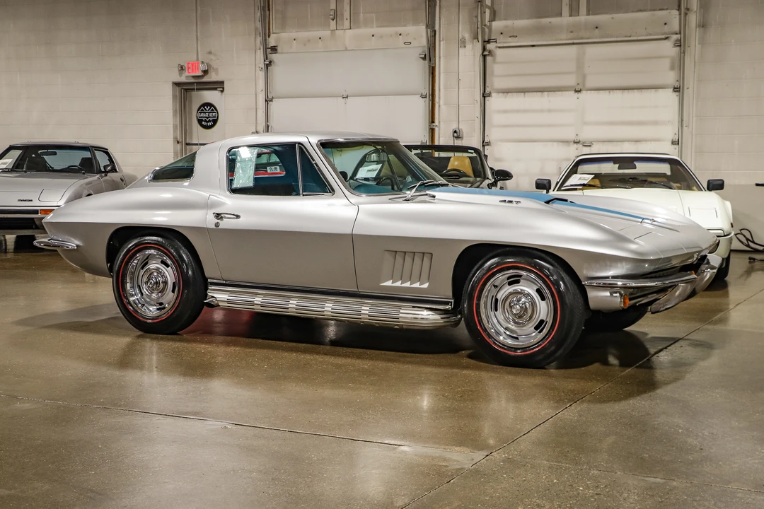 1967 Chevrolet Corvette C2 - Image 19 of 31
